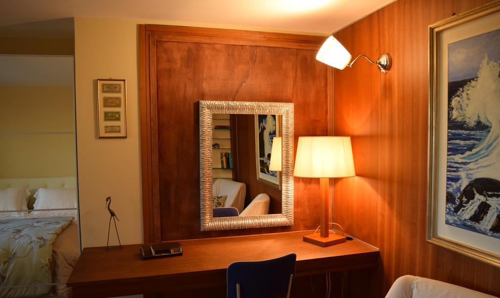 Le Petite Resort B&B Rome Exterior photo
